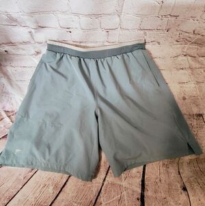 Fabletics The Fundamental Short 7" Liner Large w Pockets Activewear Green